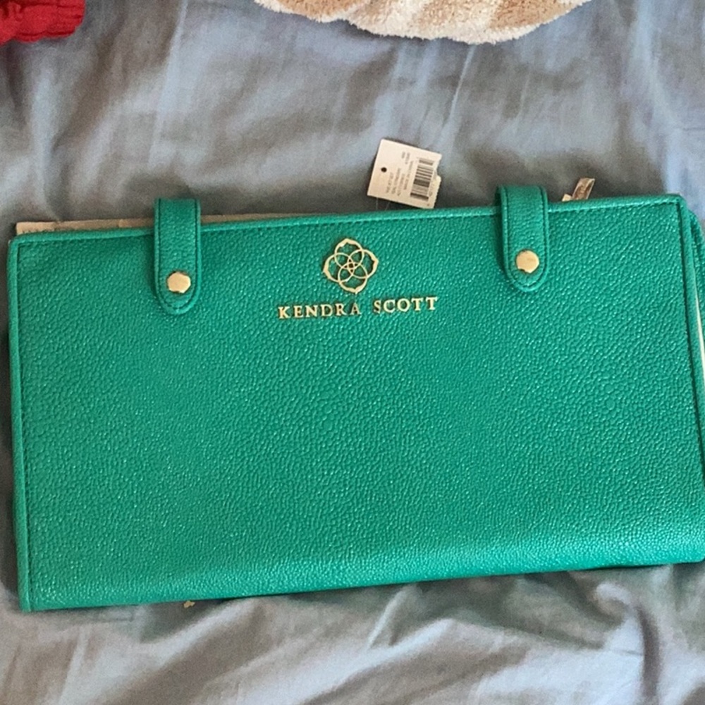 Kendra Scott Turquoise Wallet with Gold Details